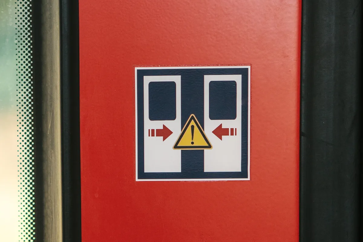 equipment-door-warning